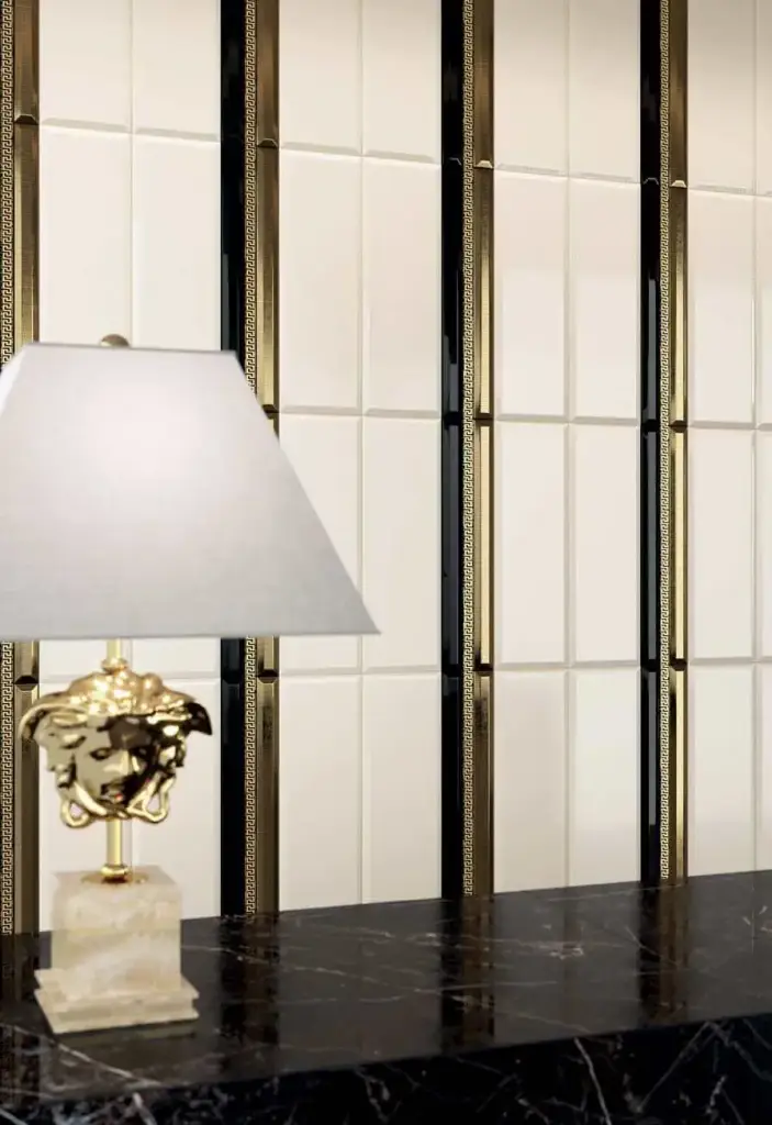 Интерьер Versace Solid Gold
