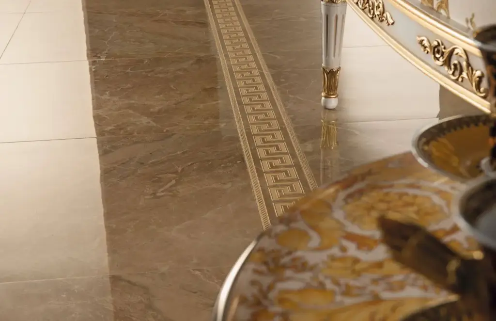 Интерьер Versace Marble Хит