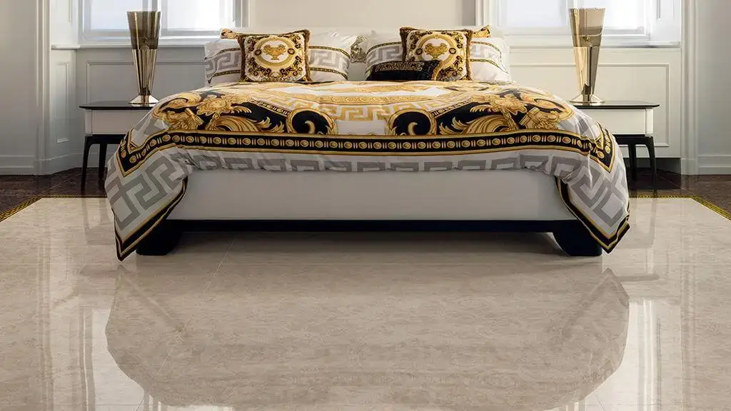 Интерьер Versace Meteorite Хит - 4