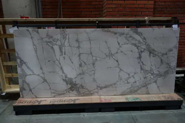 Prexious Mountain Treasure 6mm Glossy 120x280