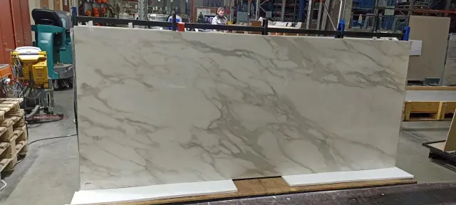Etoile Creme Glo 6mm 120x280