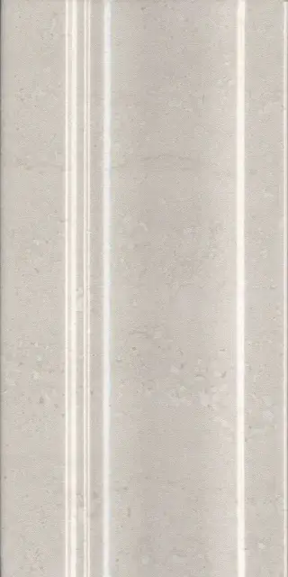 Плинтус Туф бежевый светлый глянцевый |10х20